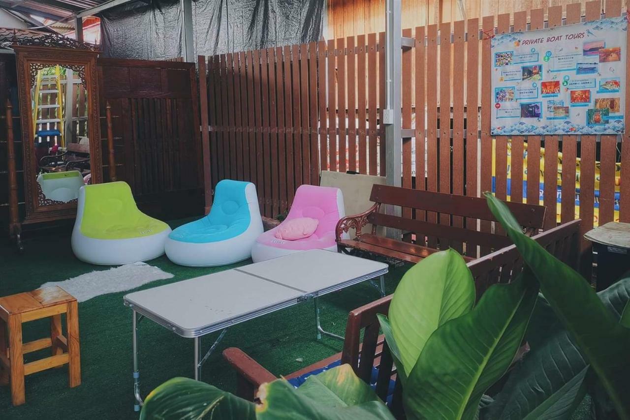 Bansuwan Homestay Ампхава Экстерьер фото